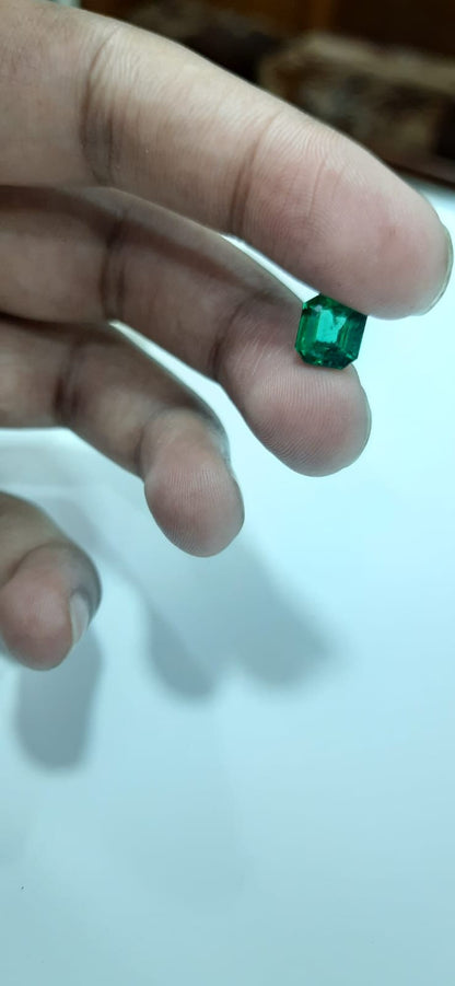 Zambia Green Emerald 3.28Ct Loose Gemstone For Ring Use Or Wedding Purpose Emerald Cut  Loose Gemstone, valentine Day gift