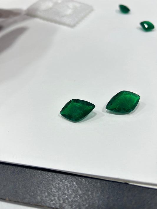 Zambia Green Emerald 22Ct Loose Gemstone For Ring Use Or Wedding Purpose Emerald Cut  Loose Gemstone, valentine Day gift